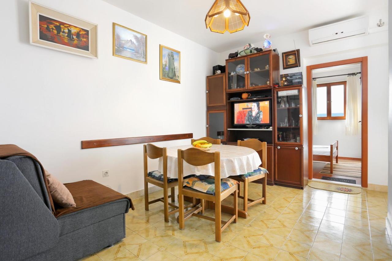 Apartments By The Sea Stanici, Omis - 1028 Tice エクステリア 写真