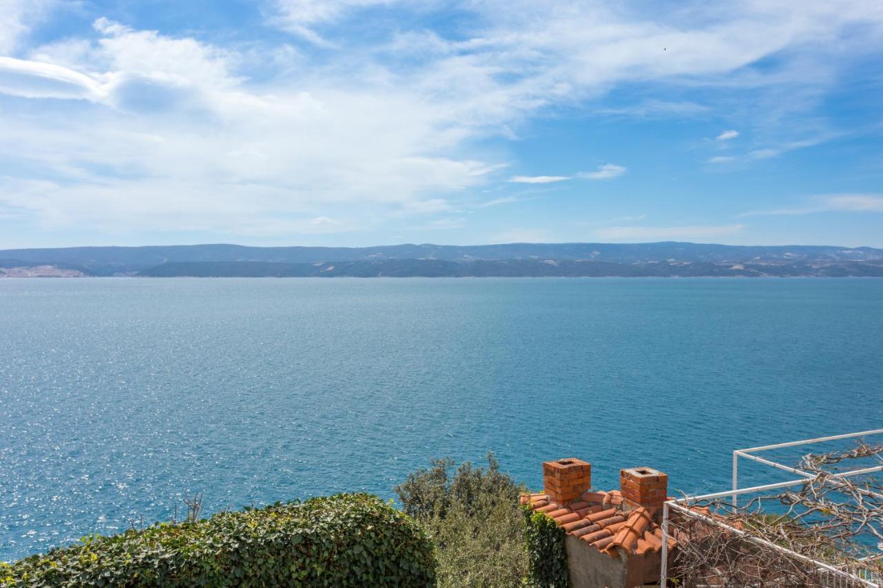 Apartments By The Sea Stanici, Omis - 1028 Tice エクステリア 写真