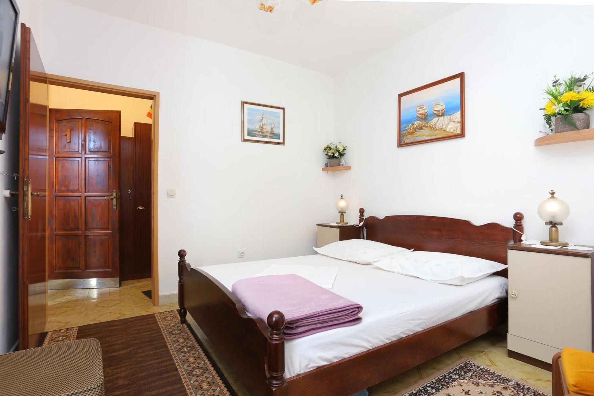 Apartments By The Sea Stanici, Omis - 1028 Tice 部屋 写真